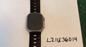 Fair
													Apple Watch Ultra 49mm - Unlocked, Titanium, A2622, photo 1 of 4