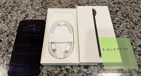 Mint
													Apple iPhone Air - Unlocked, Space Black, 256 GB, A3260, photo 1 of 9