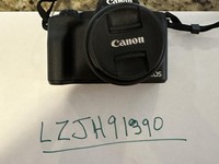 Canon EOS M50