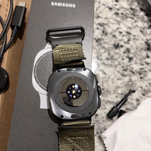 Samsung Galaxy Watch Ultra2 - Unlocked, Titanium Gray, SM-L715U, 47mm