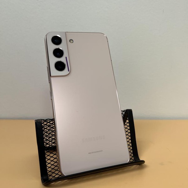 Samsung Galaxy S22 - Unlocked, 128 GB, Rose Gold, 8 GB, SM-S901U1