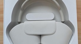 Used
													Apple AirPods Max USB-C - Starlight, photo 4 of 17