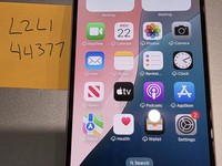 Apple iPhone 15
