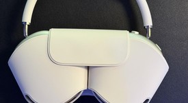 Used
													Apple AirPods Max USB-C - Starlight, photo 6 of 6