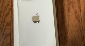 Mint
													Apple iPhone 14 - T-Mobile, Starlight, 128 GB, A2649, photo 1 of 6