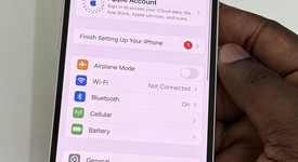 Good
													Apple iPhone 13 - Unlocked, Pink, 128 GB, A2482, photo 4 of 13