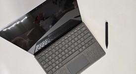 Good
													Microsoft Surface Pro 9 - Wi-Fi, I7, Platinum, 1 TB, 32 GB, Wi-Fi, photo 3 of 10