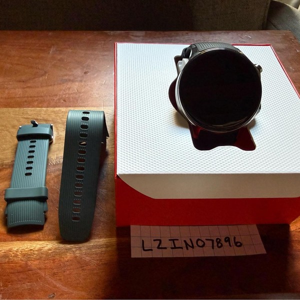 OnePlus Watch 2 - Silver