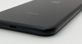 Fair
													Apple iPhone Xr - Unlocked, Black, 64 GB, A1984, photo 5 of 9