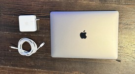 Good
													MacBook Pro 2020 - 13" - Apple M1, Gray, 256 GB, 8 GB, photo 2 of 5