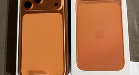Mint
													Apple iPhone 17 Pro Max - Unlocked, Cosmic Orange, 256 GB, A3257, photo 1 of 6