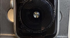 Fair
													Apple Watch SE 1st Gen 40mm - Unlocked, Silver, A2353 - Cellular, Aluminum, photo 3 of 6