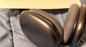 Used
													Apple AirPods Max USB-C - Midnight, photo 3 of 7