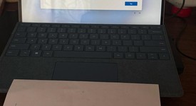 Good
													Microsoft Surface Pro 9 - Wi-Fi, I5, Platinum, 128 GB, 8 GB, Wi-Fi, photo 1 of 7