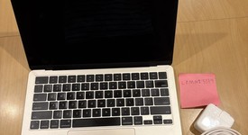 Good
													MacBook Air 2022 - 13" - Apple M2, Starlight, 512 GB, 16 GB, photo 2 of 4