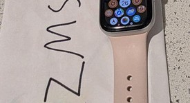 Good
													Apple Watch Series 10 42mm - Unlocked, Silver, A3001 - Cellular, Aluminum, photo 2 of 4