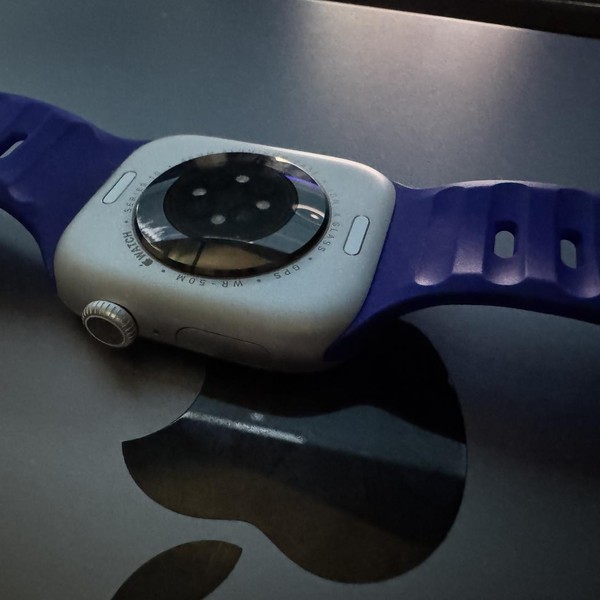 Apple Watch Series 10 46mm - Silver, A2999 - GPS, Aluminum