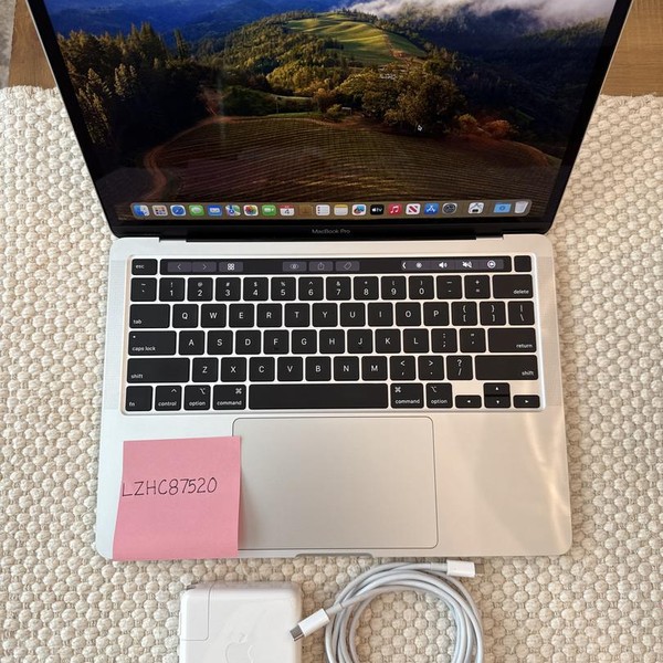 MacBook Pro 2020 - 13 inch - 256 GB, Gray, 8 GB, Intel Core i5