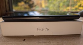 Mint
													Google Pixel 7a - Unlocked, Charcoal, 128 GB, 8 GB, GWKK3, photo 5 of 8