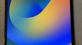 Good
													Apple iPad Pro 12.9" 6th Gen 2022 - Wi-Fi, Silver, 256 GB, photo 1 of 15