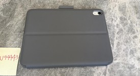 Mint
													Apple iPad 10th Gen - Wi-Fi, Silver, 64 GB, A2696, photo 5 of 16