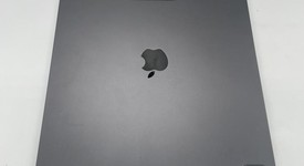 Good
													Apple iPad Pro 12.9" 4th Gen 2020 - Unlocked, Gray, 256 GB, A2069, photo 3 of 9