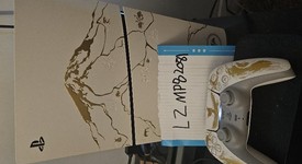 Mint
													PlayStation 5 Slim Standard Edition (2023) - Gold, 1 TB, Ghost of Yotei, photo 1 of 6