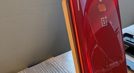 Mint
													OnePlus 6 - Unlocked, Red, 128 GB, 8 GB, photo 2 of 22