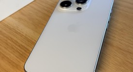 Good
													Apple iPhone 16 Pro - Unlocked, White, 256 GB, A3083, photo 3 of 8