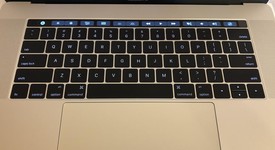 Good
													MacBook Pro 2016 (With Touch Bar) - 15" - Silver, 256 GB, 16 GB, photo 2 of 13