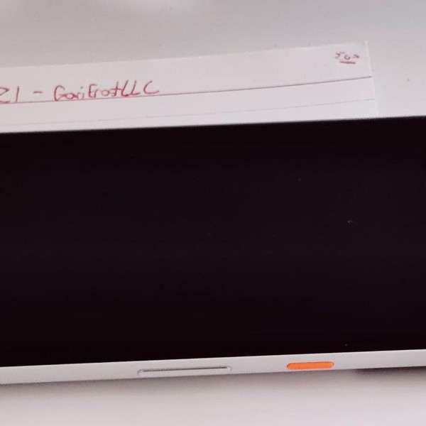 Google Pixel 2 XL - Unlocked, 64 GB, Black & White, Google Edition