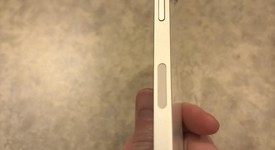 Good
													Apple iPhone 13 - Unlocked, Starlight, 128 GB, A2482, photo 4 of 7