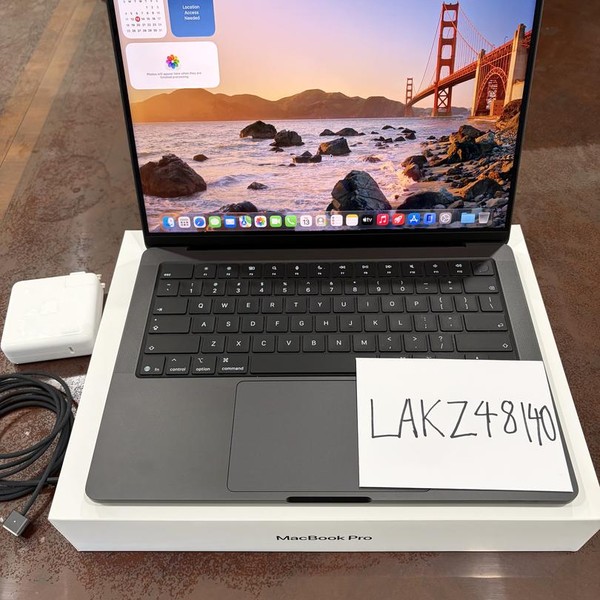MacBook Pro 2026 - 14 inch (M5) - 1 TB, Space Black, 64 GB, Apple M5 Pro 18-core (20-core GPU), Standard Display