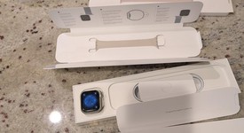 Good
													Apple Watch Series 8 41mm - Starlight, A2770 - GPS, Aluminum, photo 1 of 11