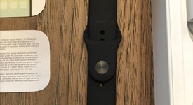 Mint
													Apple Watch Series 4 44mm - Verizon, Gray, A1976 - Cellular, Aluminum, photo 4 of 14