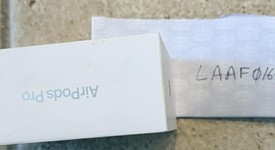 New
													Apple AirPods Pro 3, photo 4 of 4