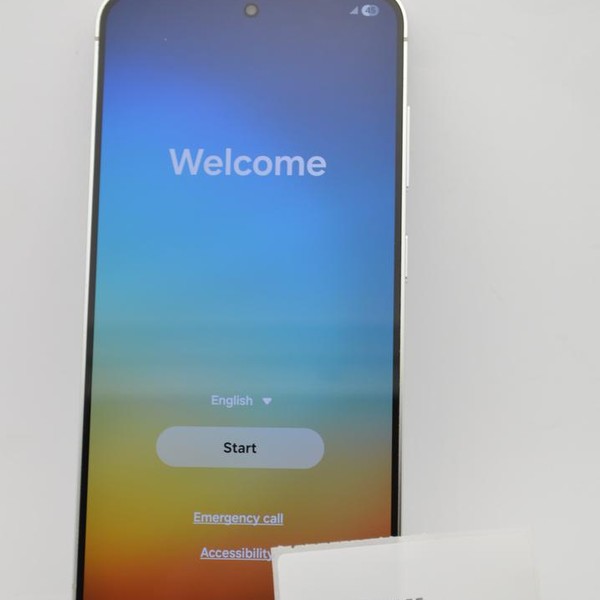 Samsung Galaxy S24 - Unlocked, 256 GB, Gray, 8 GB, SM-S921U1