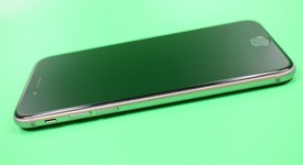 Good
													Apple iPhone 6S - AT&T, Grey, 64 GB, A1633, photo 2 of 6