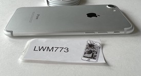 Good
													Apple iPhone 7 - Unlocked, Silver, 32 GB, A1778, GSM, photo 2 of 8