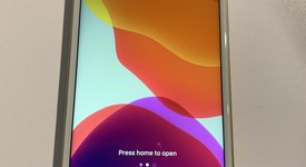 Good
													Apple iPhone 7 Plus - Unlocked, Gold, 32 GB, A1784, GSM, photo 1 of 5