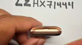 Fair
													Apple Watch SE 1st Gen 40mm - Gold, A2351 - GPS, Aluminum, photo 4 of 7