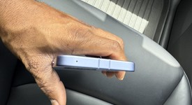 Mint
													Google Pixel 9a - Unlocked, Iris, 128 GB, 8 GB, photo 5 of 7