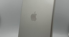 Mint
													Apple iPad Mini 4 - Unlocked, Silver, 32 GB, photo 5 of 6