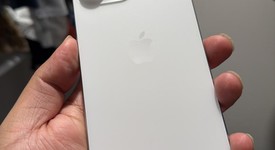 Good
													Apple iPhone 16 Pro Max - Unlocked, White, 256 GB, A3084, photo 3 of 6