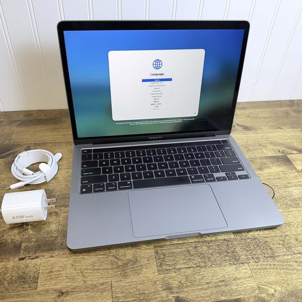 MacBook Pro 2020 - 13 inch - 512 GB, Gray, 16 GB, Apple M1