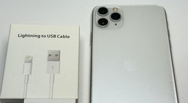 Good
													Apple iPhone 11 Pro Max - Unlocked, Silver, 64 GB, A2161, photo 4 of 4