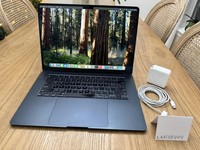 MacBook Air 2023 (M2) - 15"