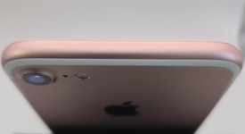 Good
													Apple iPhone 7 - Unlocked, Rose Gold, 128 GB, A1660, photo 5 of 7
