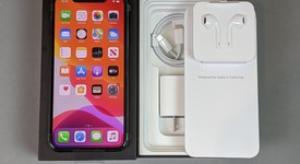 Mint
													Apple iPhone 11 Pro Max - Unlocked, Gray, 256 GB, A2161, photo 2 of 6