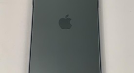 Good
													Apple iPhone 11 Pro Max - AT&T, Green, 64 GB, A2161, photo 3 of 6